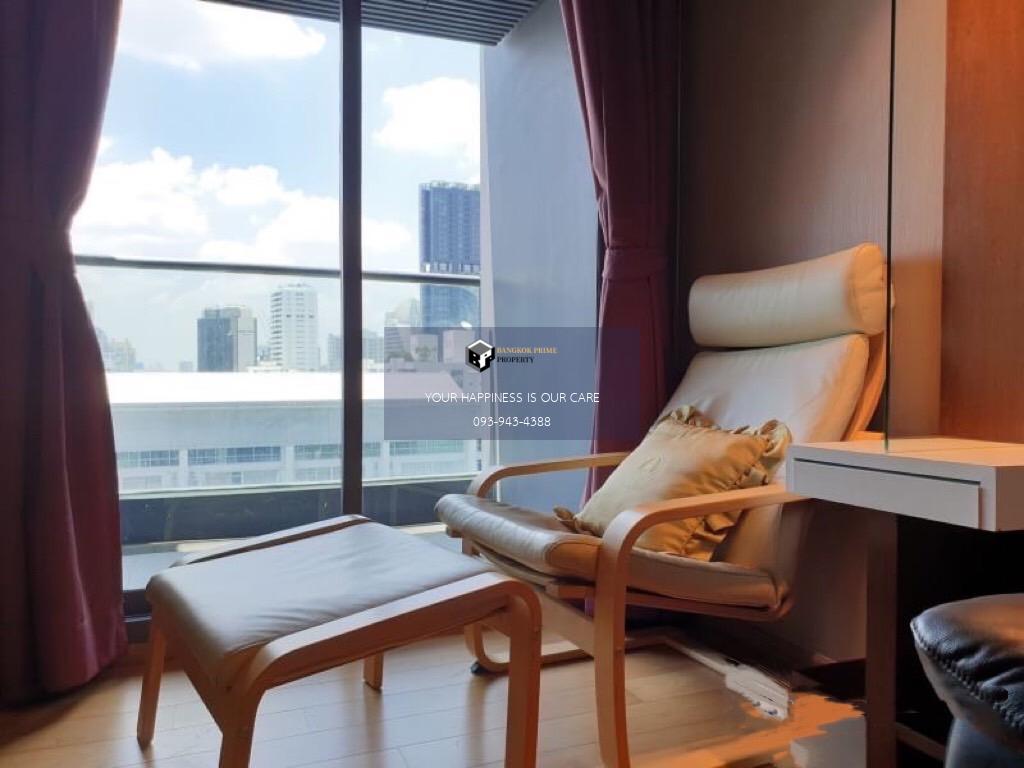 Hyde sukhumvit 13 | 48 sqm of pure comfort. In a world of tiny condos, space is the ultimate luxury. 🏠✨ #HL