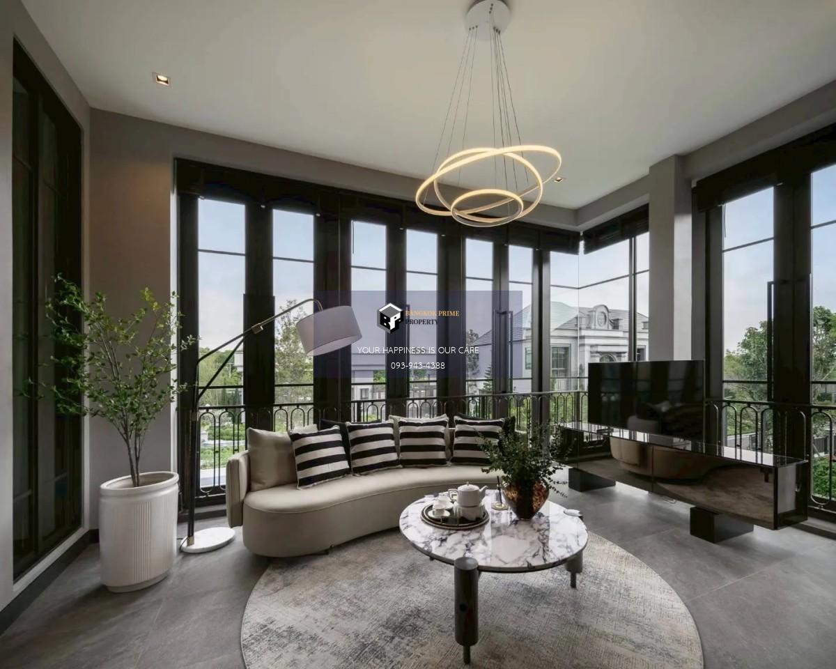 Grand Bangkok Boulevard Borom Ratchonnani