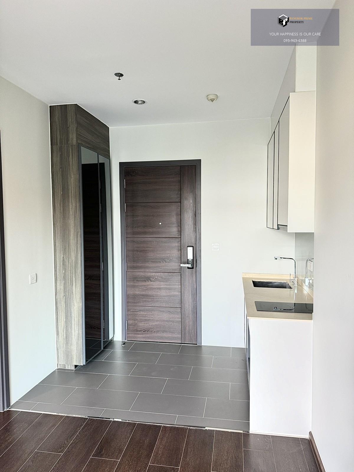 C Ekkamai | 🚝ใกล้ BTSเอกม้ย #Old Focus