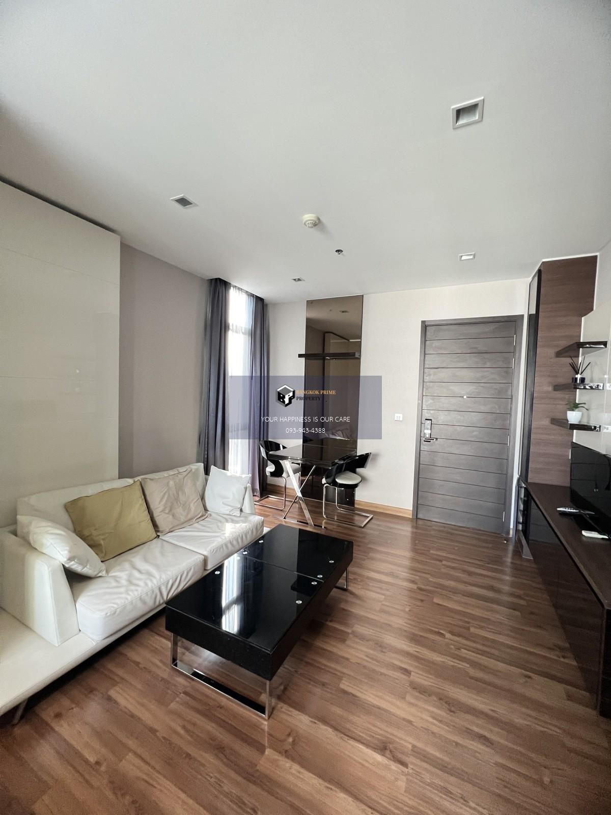 Ivy Ampio | 🚝ใกล้ MRT ศูนย์วัฒนธรรม #Old Focus #Mar