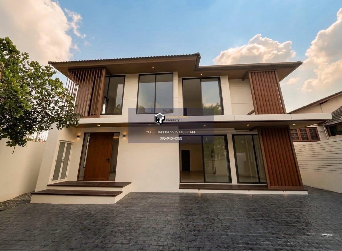 บ้านเดี่ยว 2 ชั้น ทำเลสุขุมวิท 71 📍 ซอยปรีดีพนมยงค์ 42