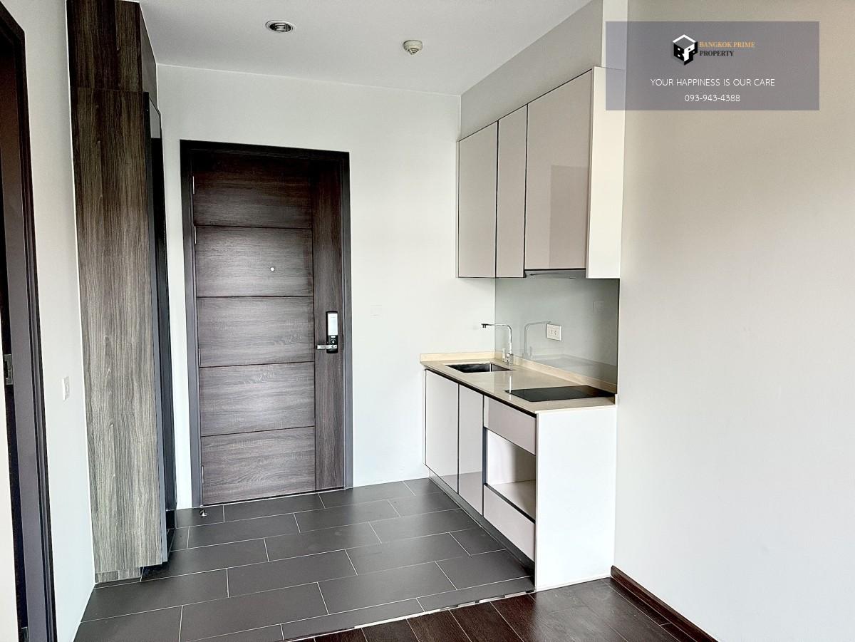 C Ekkamai | 🚝ใกล้ BTSเอกม้ย #Old Focus