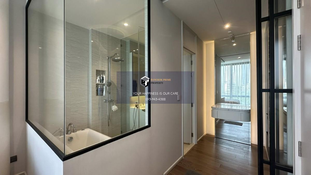 Muniq Langsuan | Special Type of One bed !! #HL