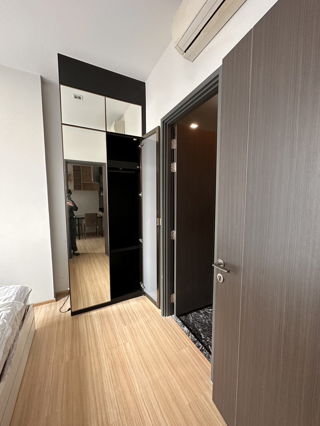 Edge Sukhumvit 23 I BTS Asoke, MRT Sukhumvit I HL