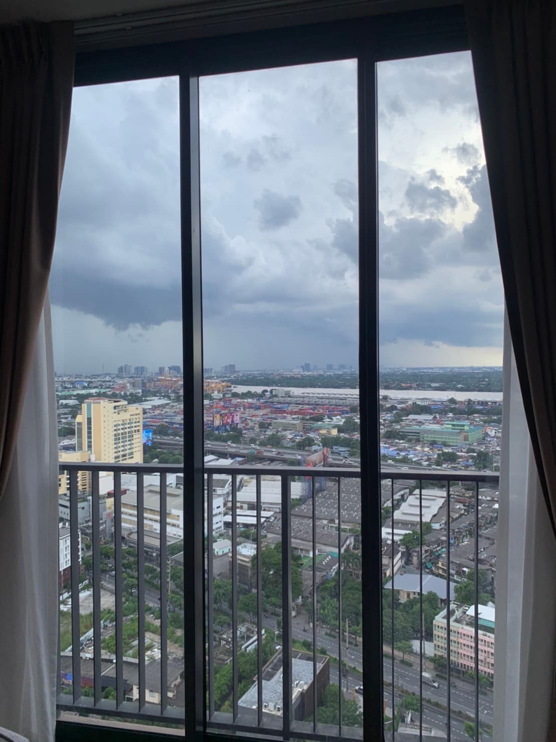 OKA HAUS Sukhumvit 36 / BTS Thonglor / HL