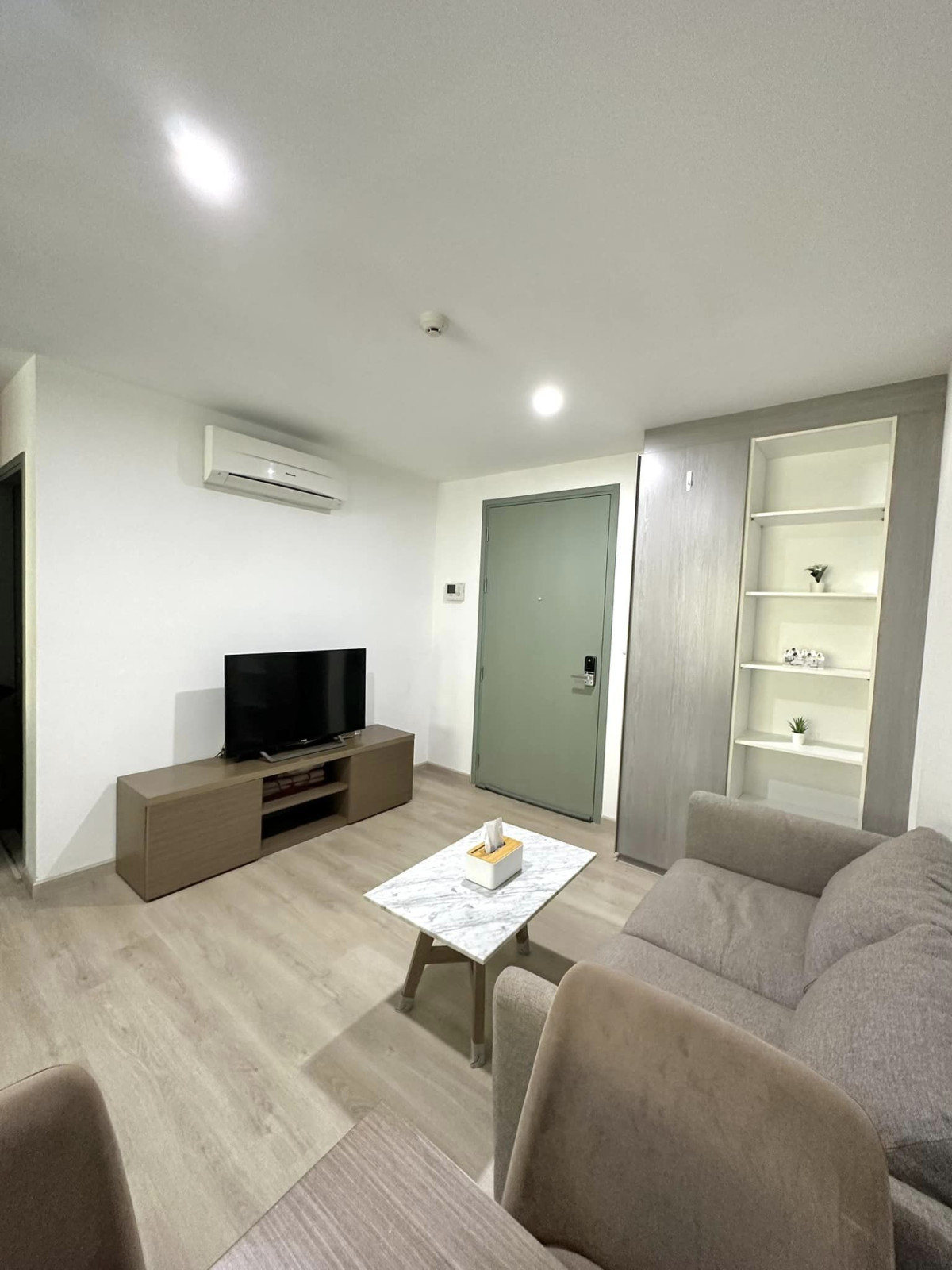 D Memoria Phahonyothin 8 | BTS Ari | ห้องแรร์ ตึกเงียบสงบ เป็นส่วนตัว | #HL