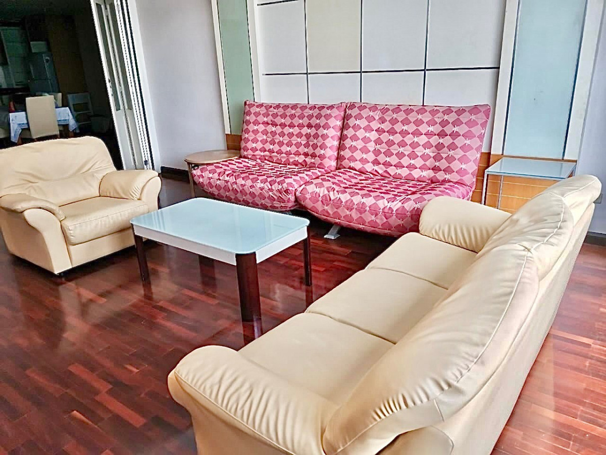 Baan Phahonyothin Place | BTS Ari | Good Price! Big Space! | #HL