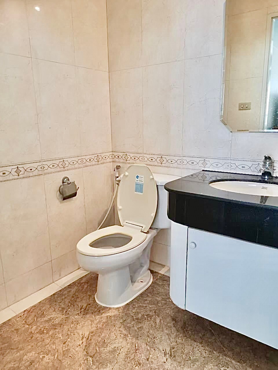 Baan Phahonyothin Place | BTS Ari | Good Price! Big Space! | #HL