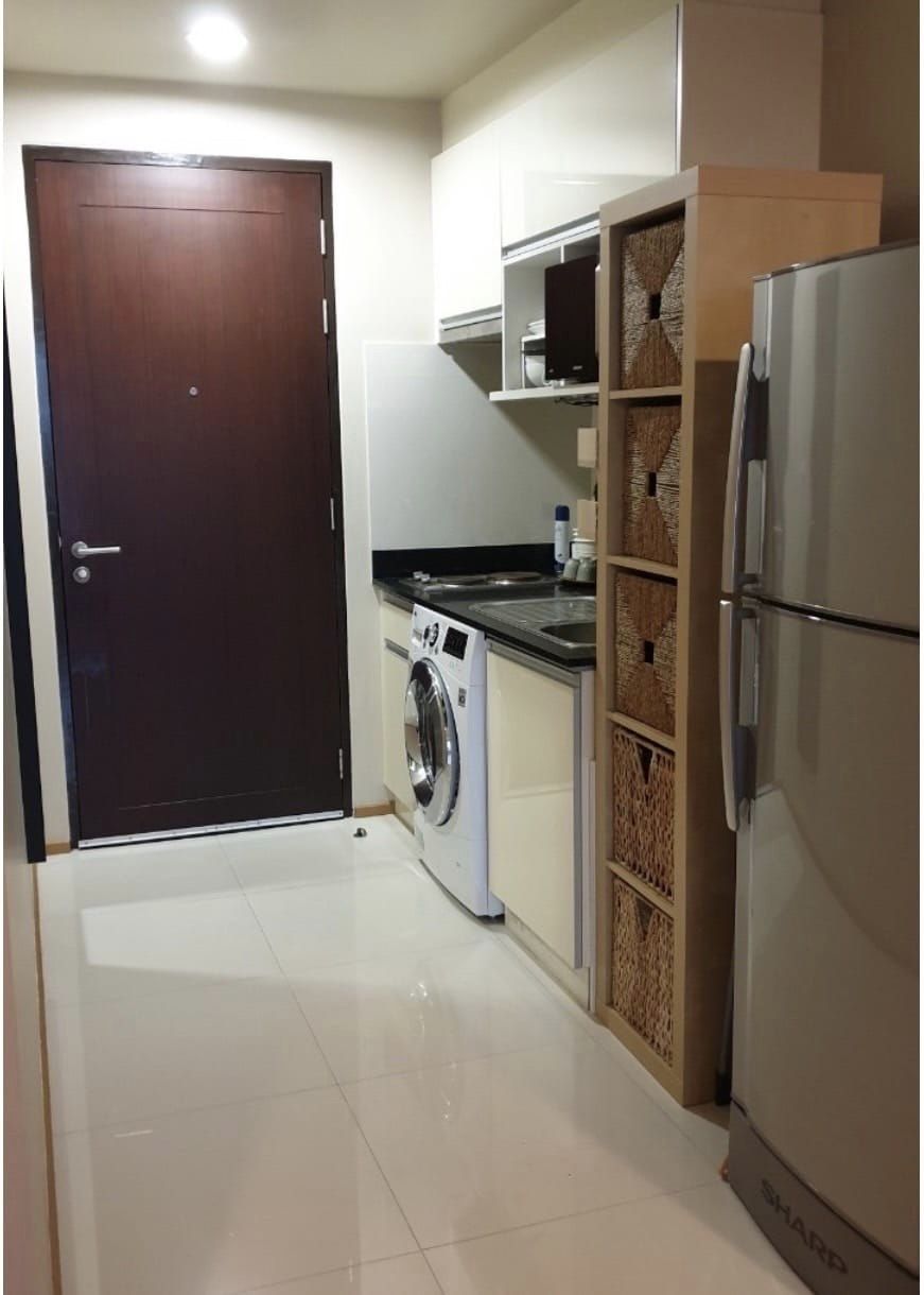 Abstracts Phahonyothin park I BTS ห้าแยกลาดพร้าว |good price, hot building #HL