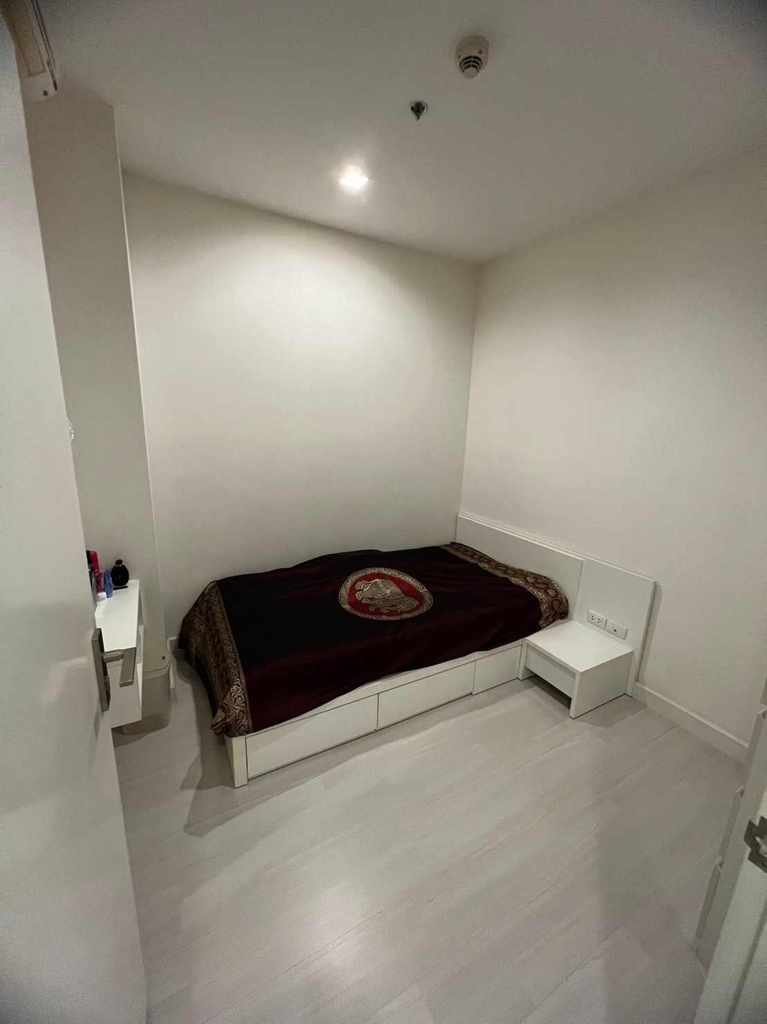 The Room Ratchada - Ladprao I MRT Lad Phrao I Best Price & Nice Room I HL