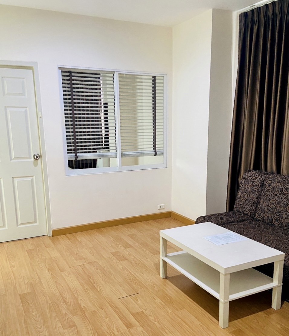 Life@Ratchada (Ladprao 36) I MRT Lad Phrao I Good Price & Nice Room I HL