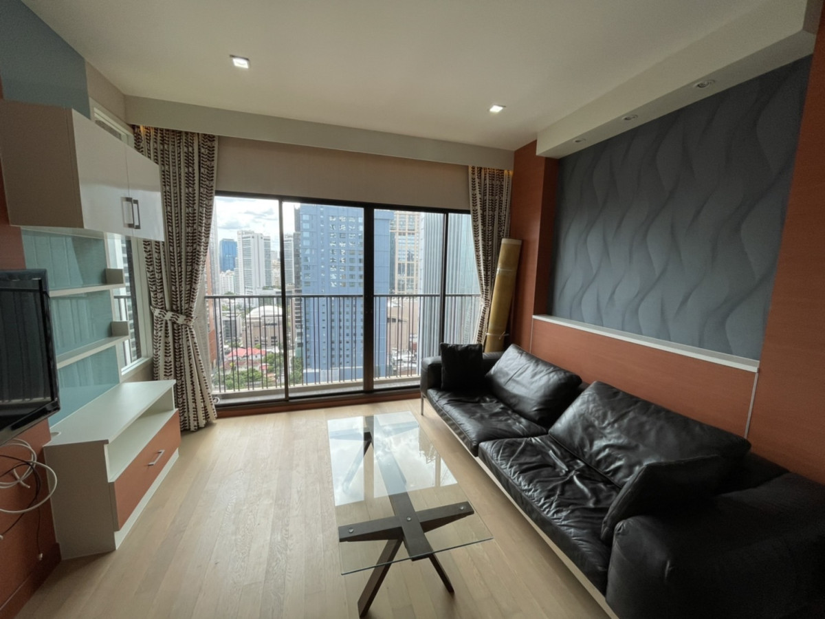 NOBLE REFINE I BTS PHROMPHONG I JAPANESE STYLE UNIT READY TO MOVE IN HIGH FLOOR I NEW