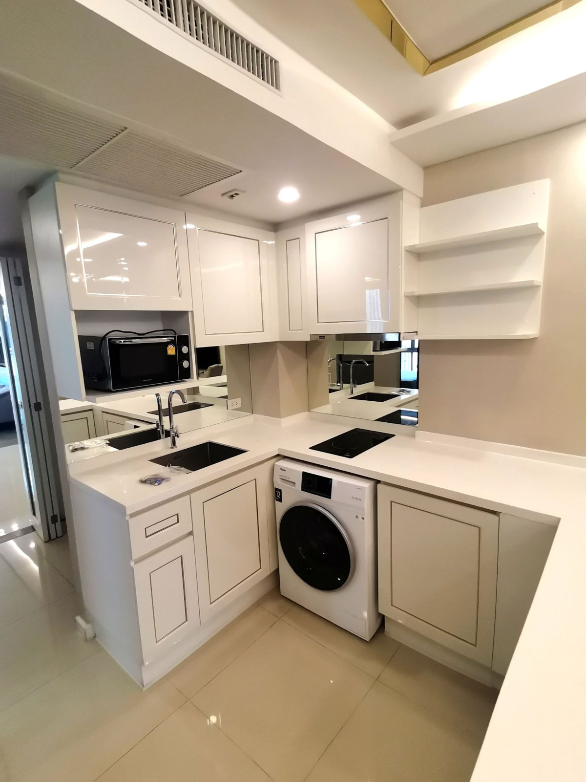 Amaranta​ residence​ MRT Huaykwang  3Bedroom Only one !!! #HL แก้ไขเปลี่ยนรูปภาพ