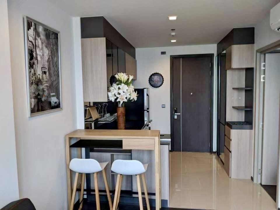 The Line Asoke - Ratchada | MRT Rama 9 | Very beautiful room, Never live before, Sansiri project, High floor, Across Central Rama 9 and Jodd Fair and Ready to move in #O