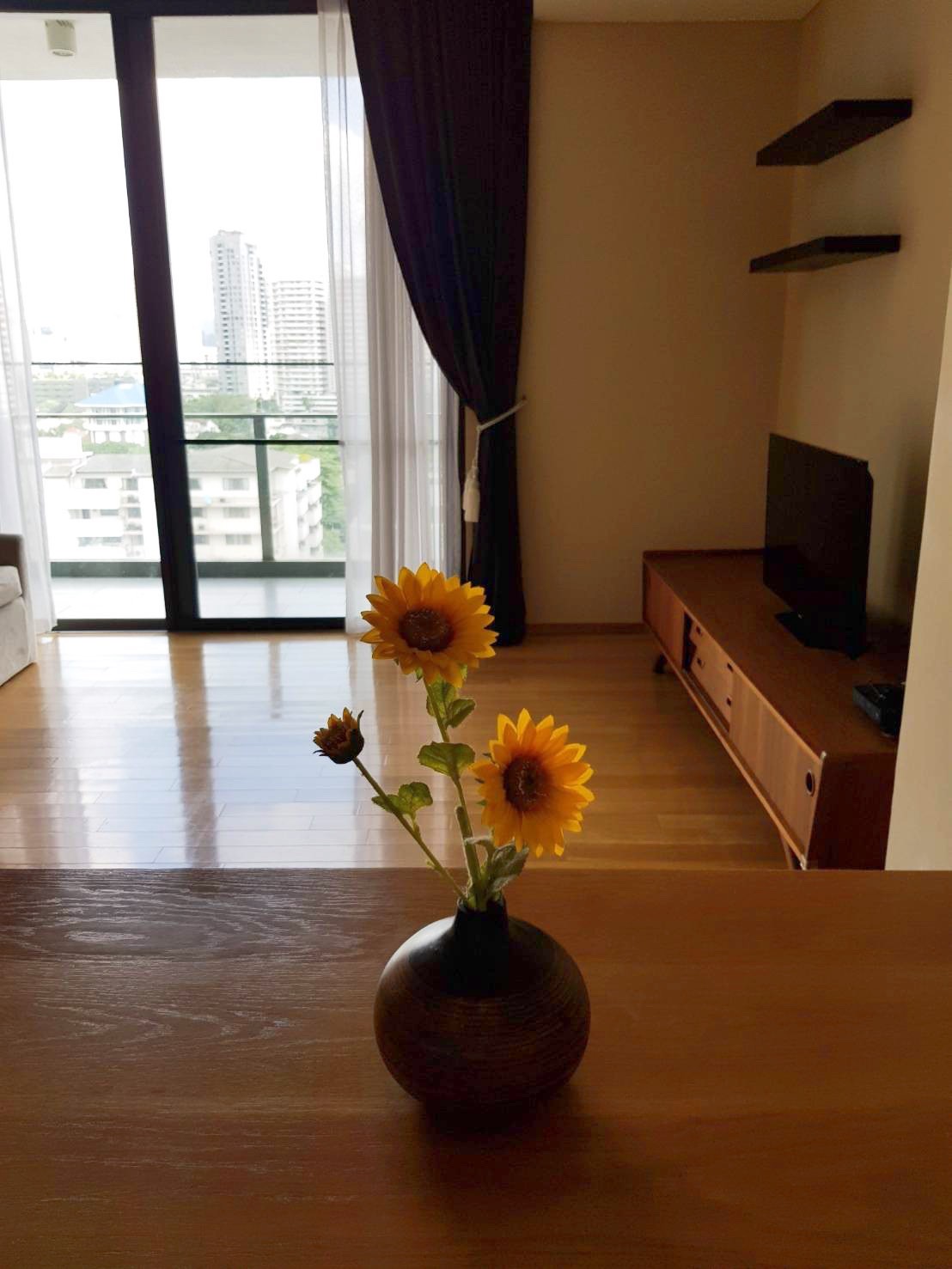 Aequa Residence Sukhumvit 49 I BTS Thonglor I 🌈 Shocking Price 🌈Big Quality Room I #HL