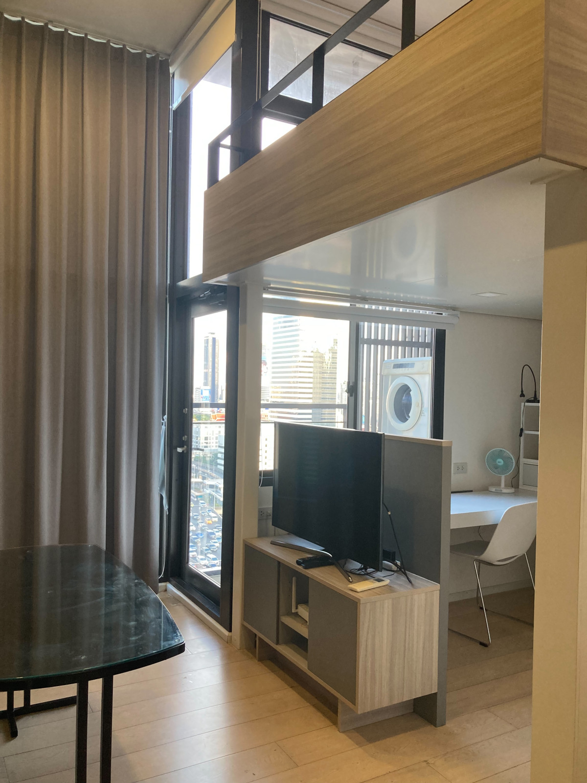 Chewathai Residence Asoke | 🚝เชื่อมต่อกับทางด่วนและรถไฟฟ้า MRT พระราม 9และMRT เพชรบุรี | HL