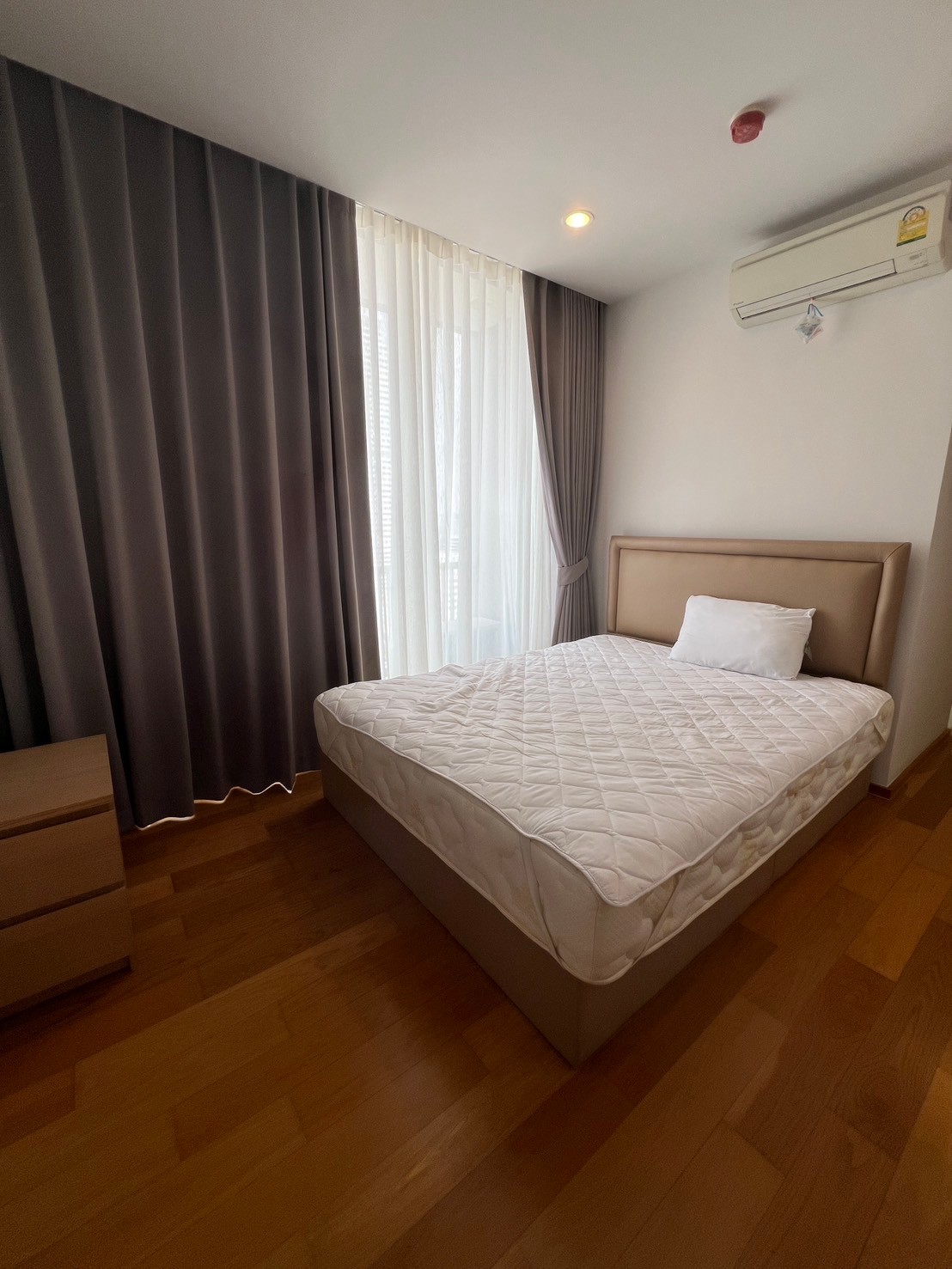 NOBLE REVO SILOM | 🚝ใกล้ BTS สุรศักดิ์ | HL Focus