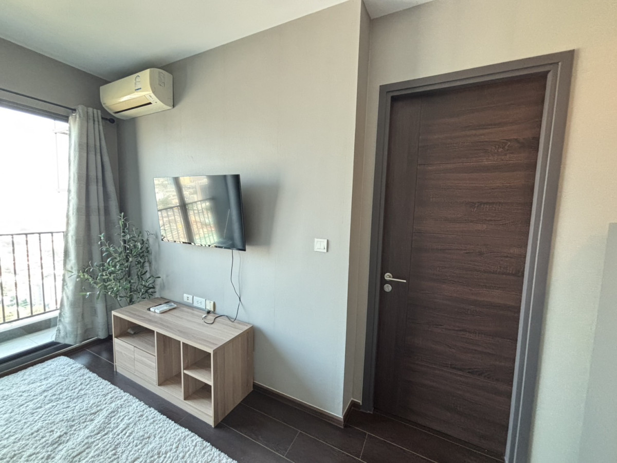 C Ekkamai | Chidlom 2bed large size ready to move in Available Now !!! | HL
