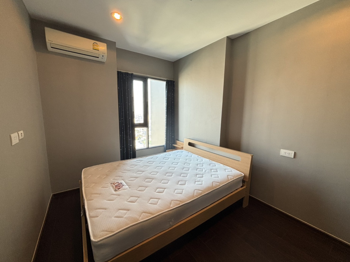 C Ekkamai | Chidlom 2bed large size ready to move in Available Now !!! | HL