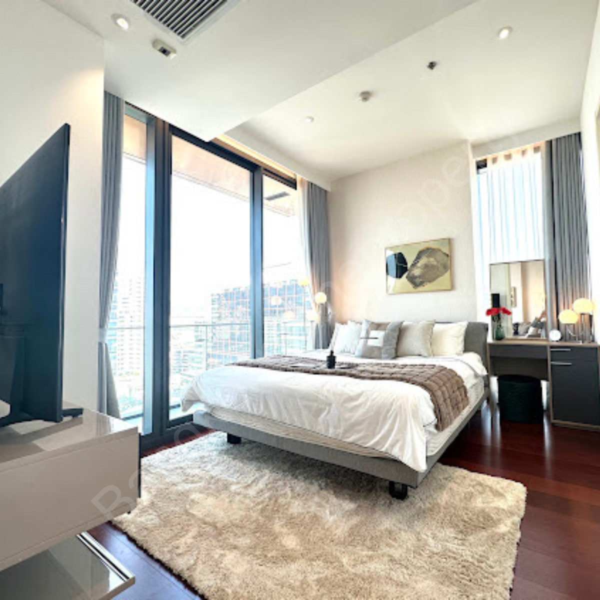 Khun By Yoo | Ultimate Luxury Beautiful Room 🚝ใกล้ BTS Thonglor | #HL