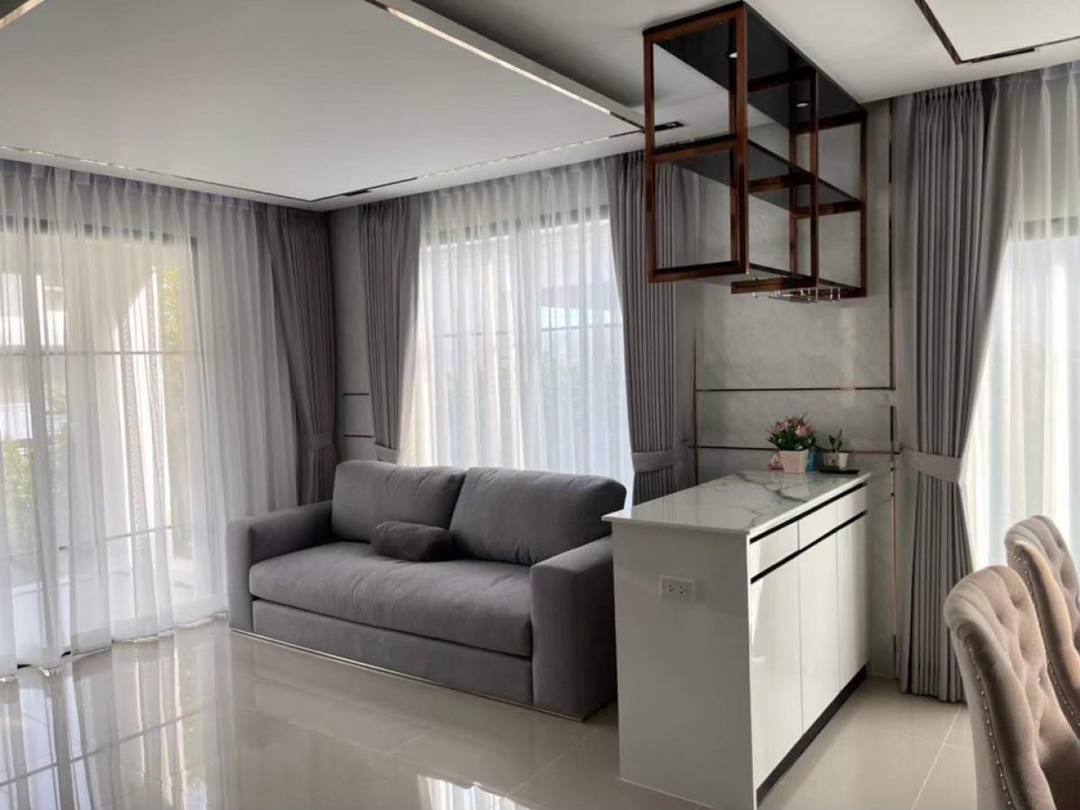 Setthasiri Pattanakarn | บ้านเดี่ยวตกแต่งสไตล์ Modern Luxury | #HL Focus