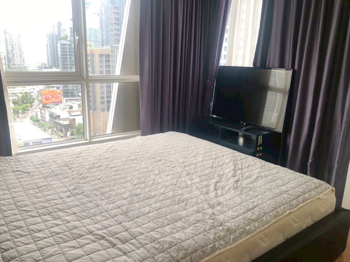 HQ Thonglor by Sansiri | Good Price 🚝ใกล้ BTS Thonglor | #HL