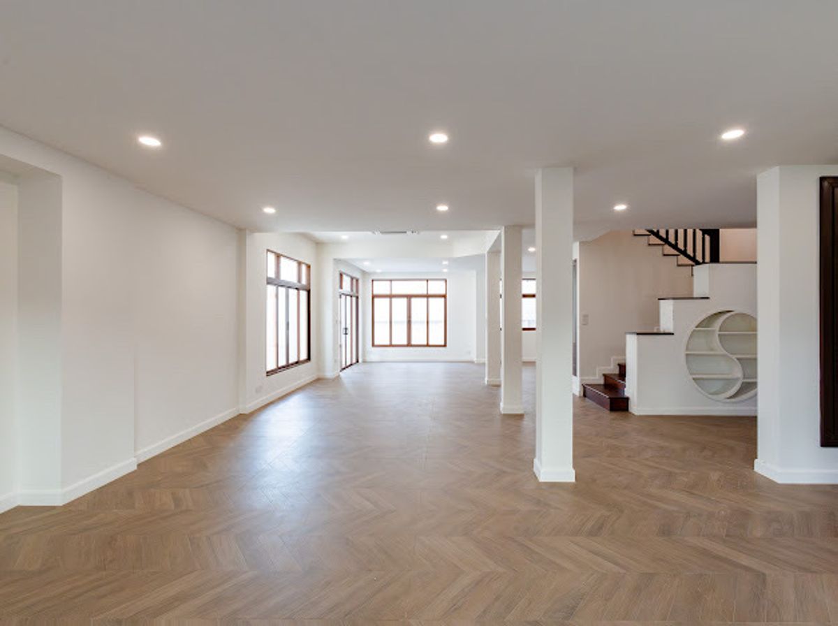 Siritavara Ekkamai-Ramintra | Renovate ใหม่ทั้งหลัง ใกล้เลียบด่วนเอกมัย-รามอินทรา | #HL Focus