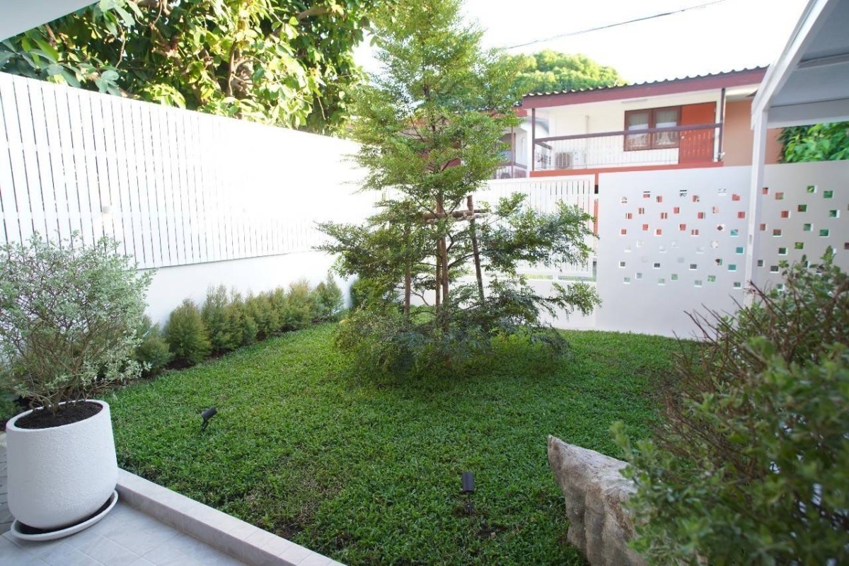 บ้านใจกลางเมือง ติด BTS บางกะปิ Private  |# HL Focus