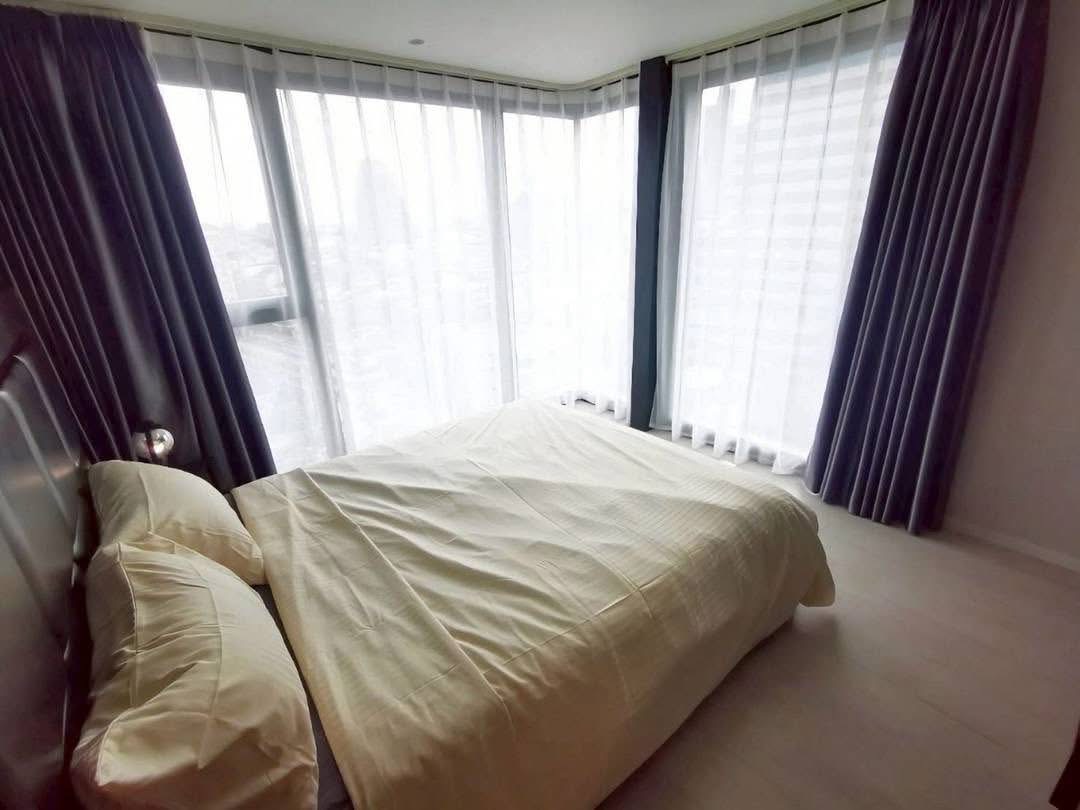 The Lofts Silom | 🚝ใกล้ BTS สุรศักดิ์ | #HL Focus
