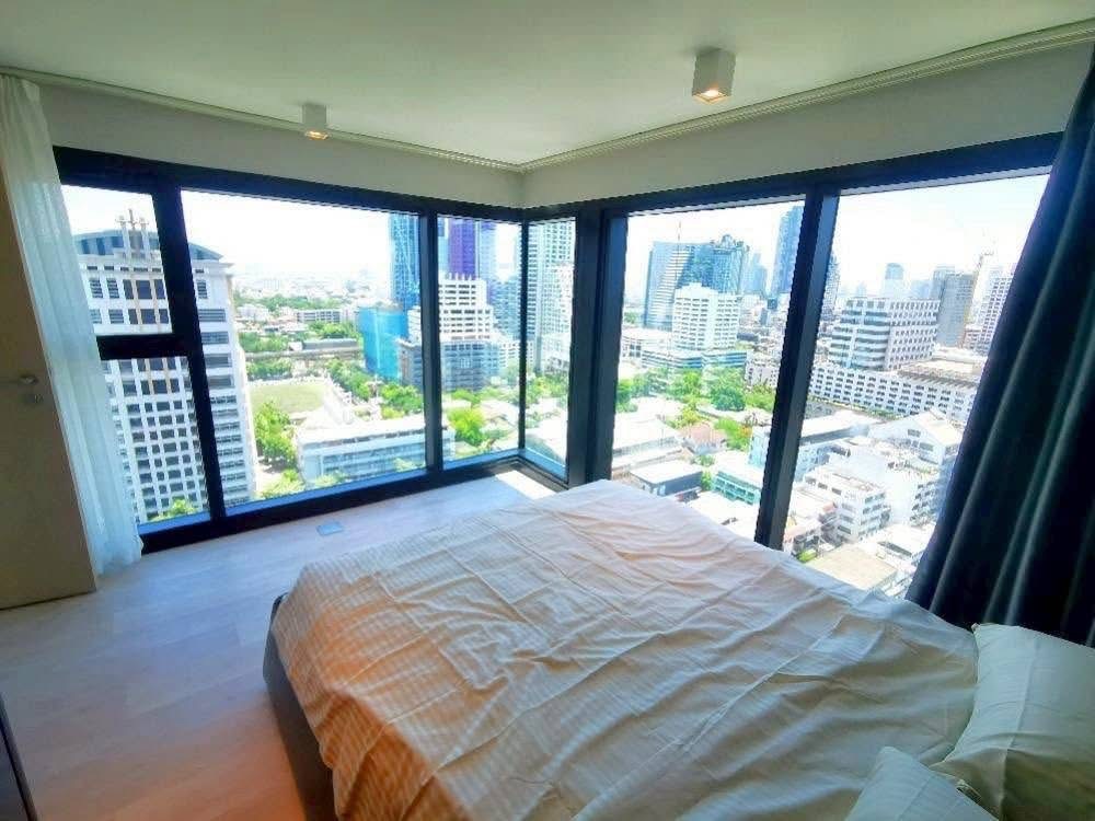 The Lofts Silom | 🚝ใกล้ BTS สุรศักดิ์ | #HL Focus