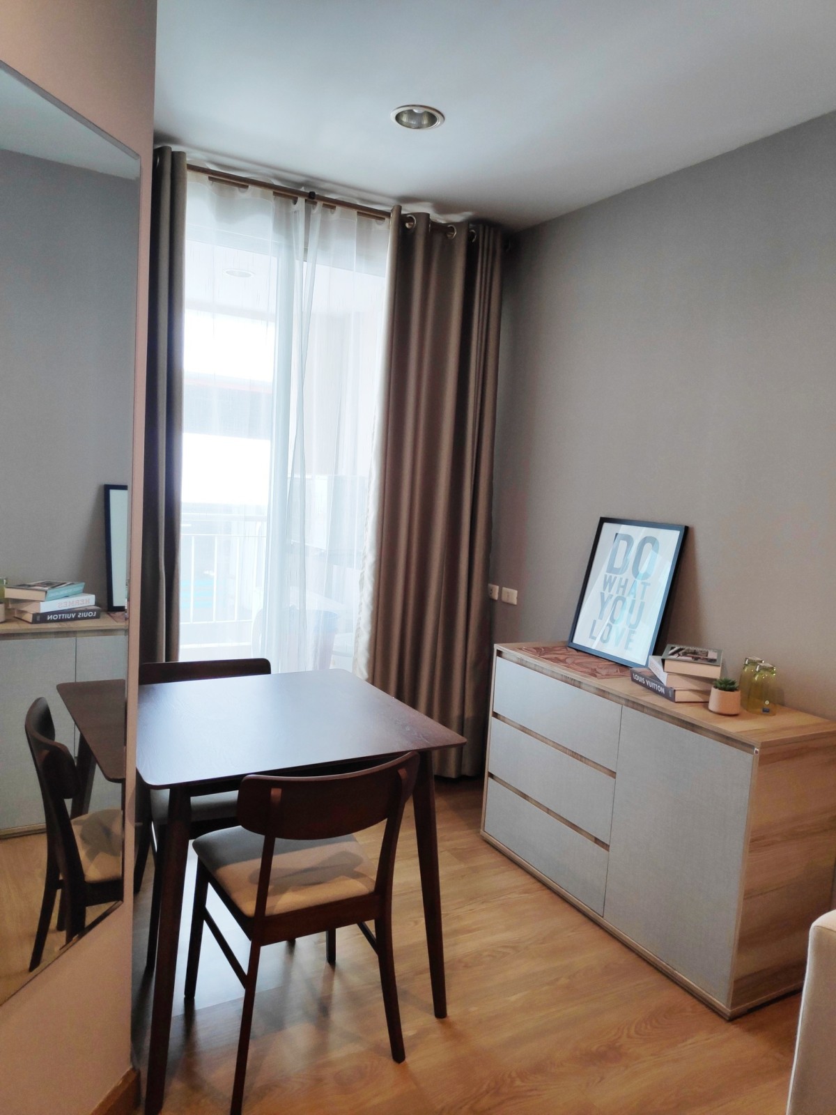 The Address Sukhumvit 42 | 1 ห้องนอนใหญ่ ปรับปรุงใหม่พร้อมอยู่ ซื้ออยู่เองหรือลงทุนก็คุ้มค่า กับคอนโดใกล้ BTS เอกมัยเพียง 400 เมตร หรือเดินเพียง 5 นาที | #HL Focus