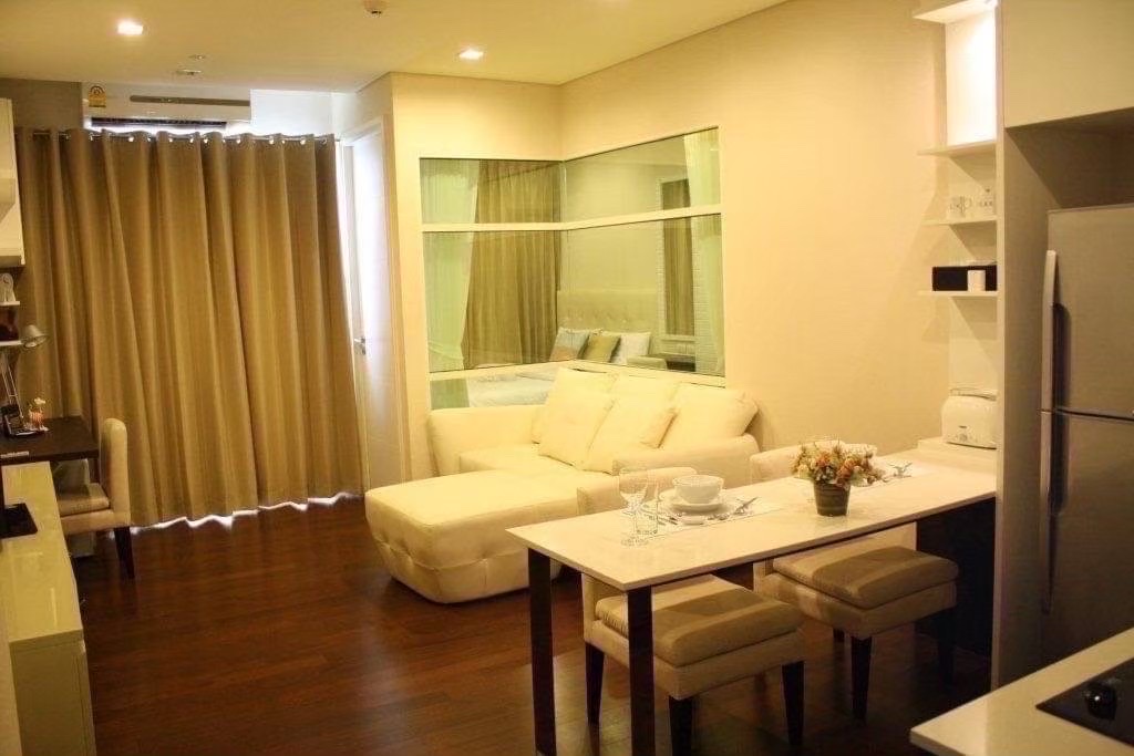 IVY Thonglor | Beautiful Room Good Price! 🚝ใกล้ BTS Thonglor #HL Focus
