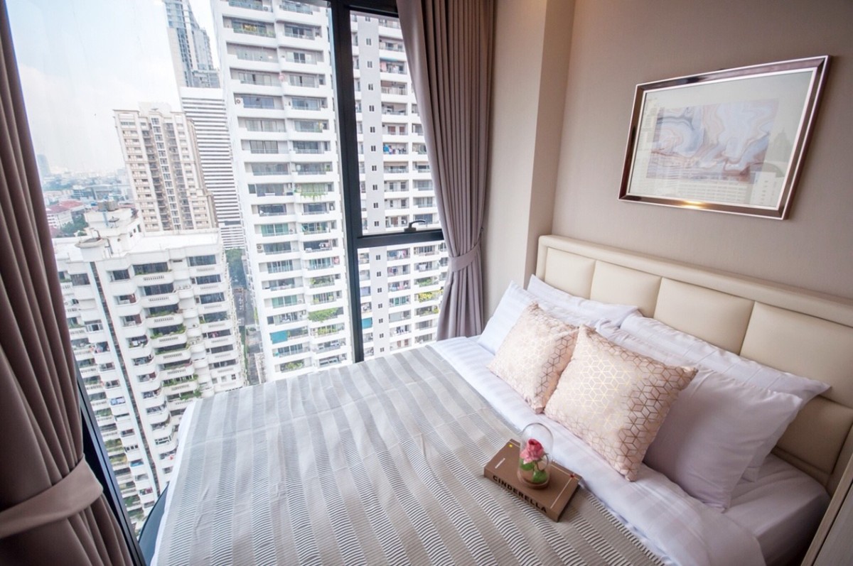 Ashton Asoke | 2 transportation 2bed unit center of sukhumvit | #HL Focus