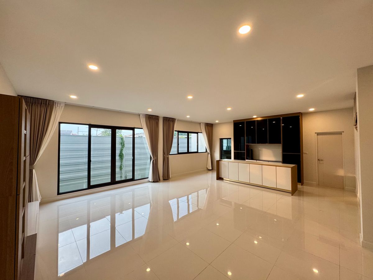 The City Ratchaphruek-Pinklao | บ้านใหม่ ติดสวนหย่อม ใกล้คลับเฮาส์ | #HL Focus