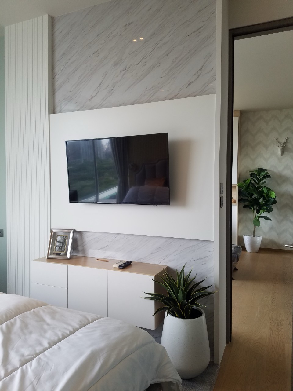 Saladaeng One | Super Luxury unit sell with tenant !!! Lumpini park facing |#New
