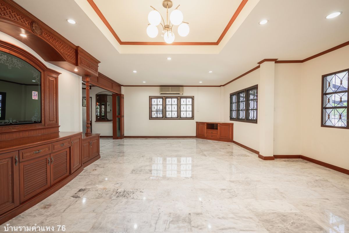 Pricha Lam Phet Village | บ้านเดี่ยวขนาดใหญ่ หลังมุม อยู่สุดซอยเงียบสงบ | #HL Focus