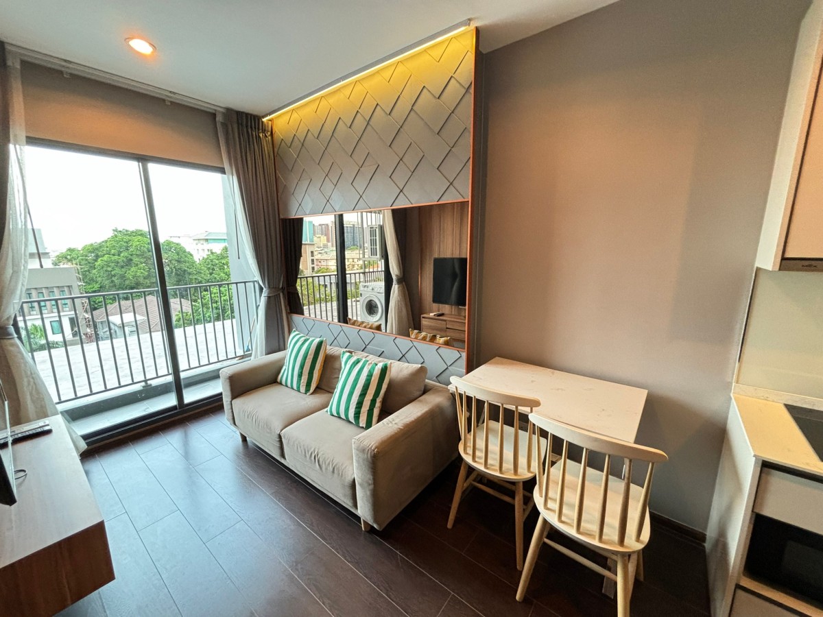 C Ekkamai | 1 ห้องนอน ตกแต่งครบ ทุกอย่างพร้อมอยู่ ใกล้ BTS เอกมัย | #New