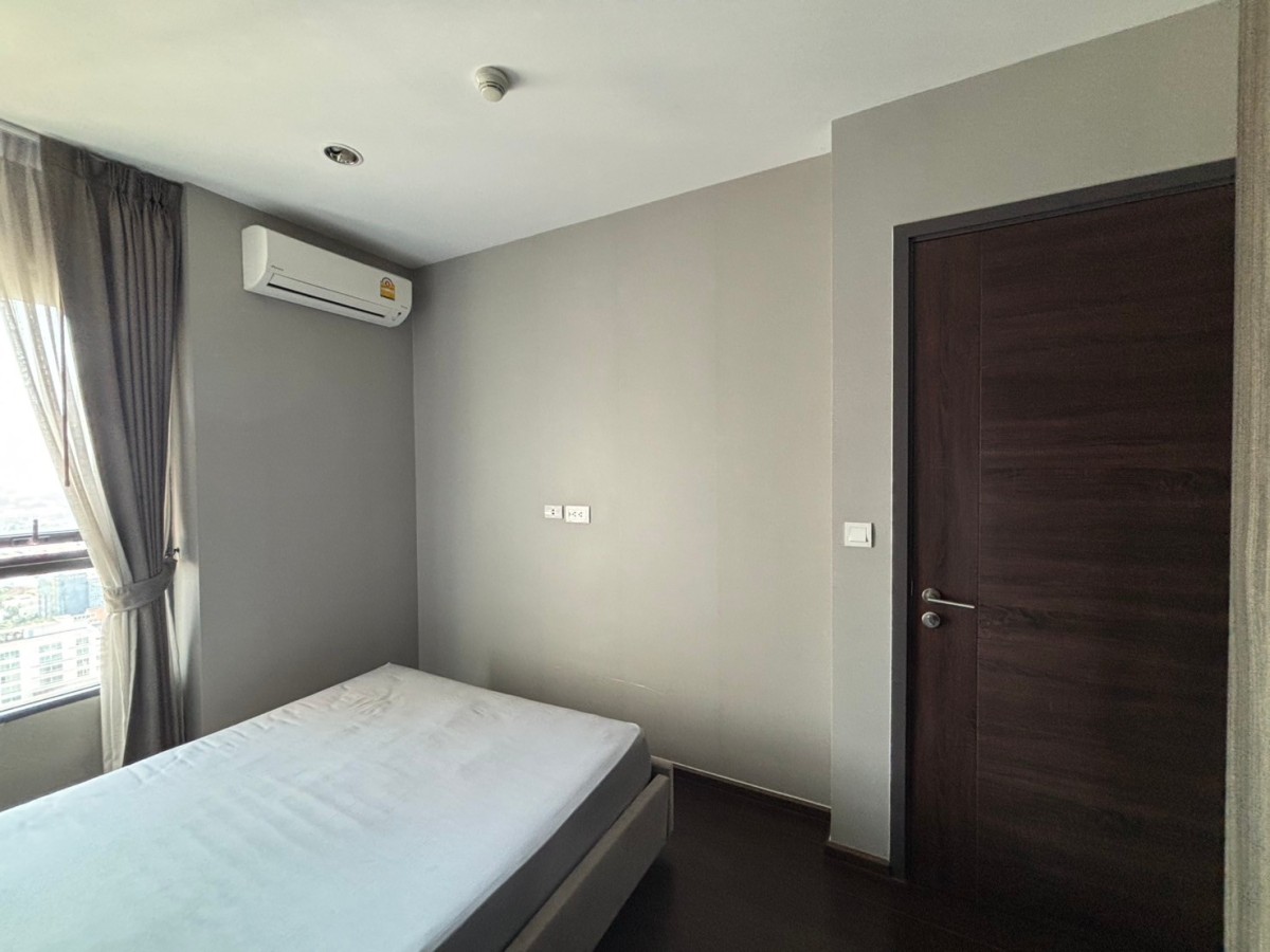 C Ekkamai | วิวเมือง ชั้นสูง Fully Furnished สิ่งอำนวยความสะดวกครบทั้งฟิตเนส สระว่ายน้ำ สกายเลาจน์ | #New