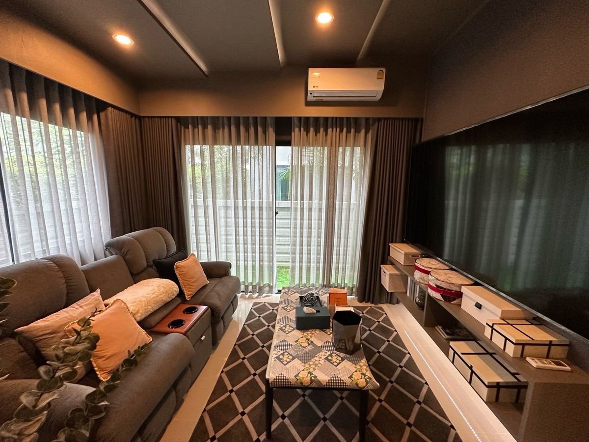 Setthasiri Chaengwattana-Prachachuen 2 | บ้านตัวอย่างของโครงการ ออกแบบและตกแต่งโดยทีมสถาปนิกของแสนสิริ #HL Focus
