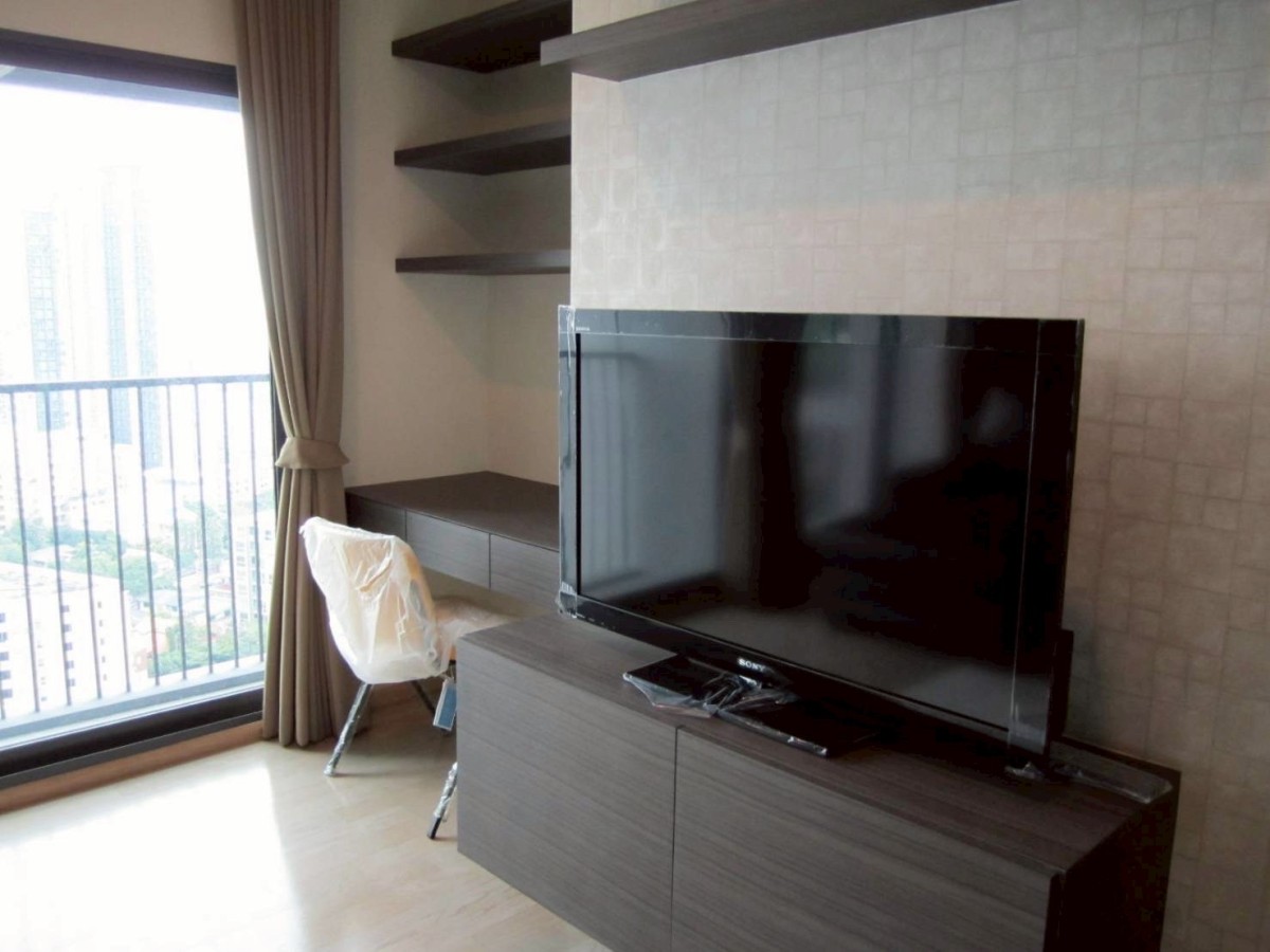Noble Remix | Nice Room 🚝 Connect to BTS Thonglor #Old Focus