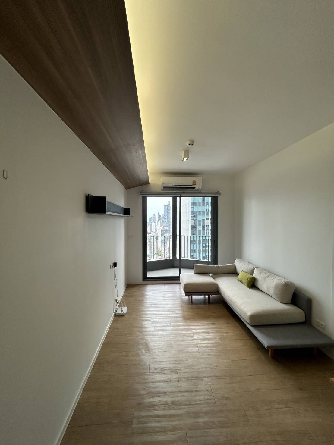 Triple Y Residence | 🚝ใกล้ MRT สามย่าน #New