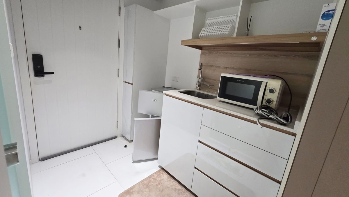 Triple Y Residence | 🚝ใกล้ MRT สามย่าน #New