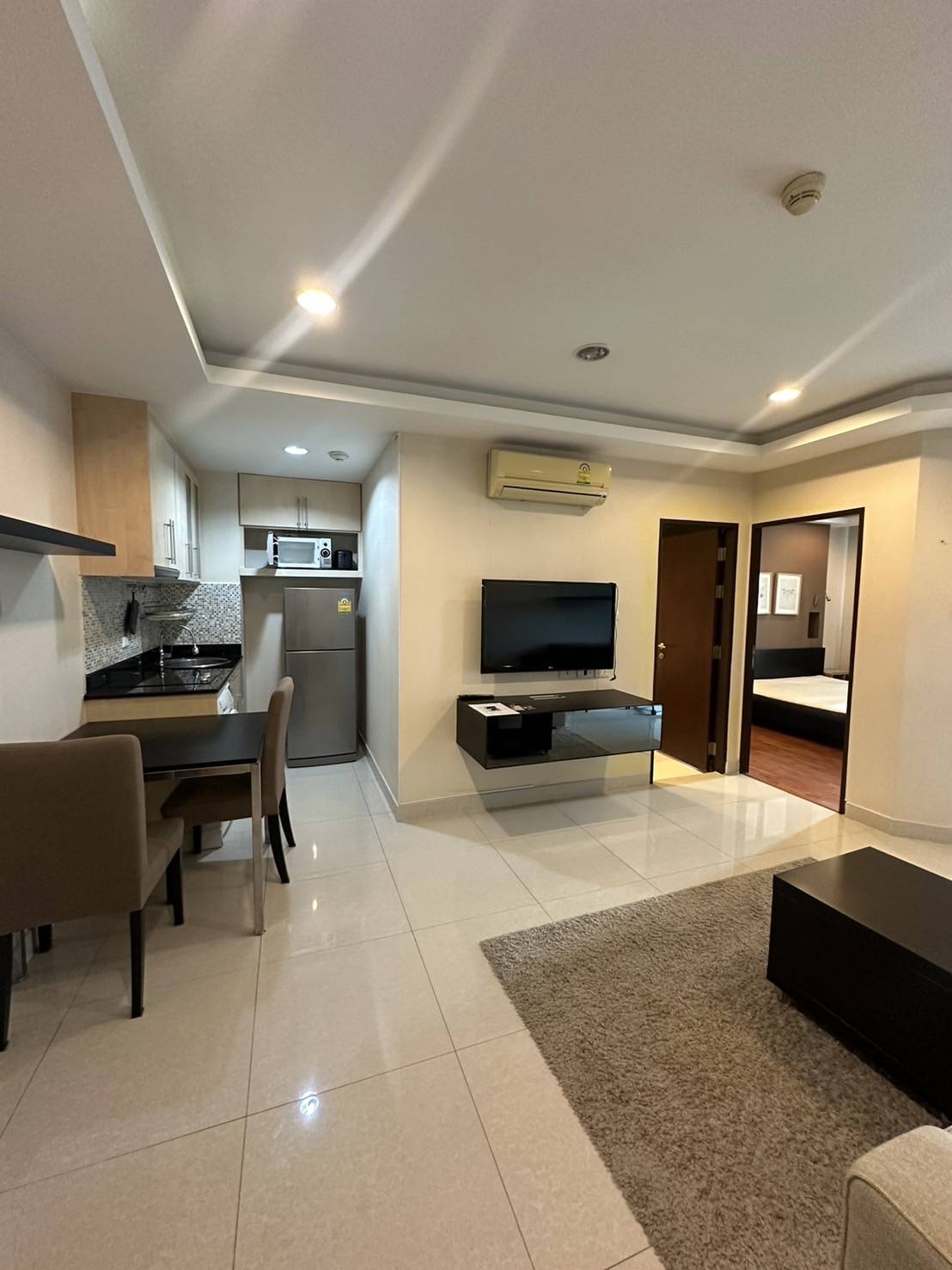 The Address Sukhumvit 42 | 🚝ใกล้ BTS เอกมัย และห้างสรรพสินค้าเกตเวย์ เครื่องซักผ้าเปลี่ยนใหม่ และชีวิตง่ายขึ้นเยอะ เมื่อคุณพักใกล้รถไฟฟ้า #HL Focus
