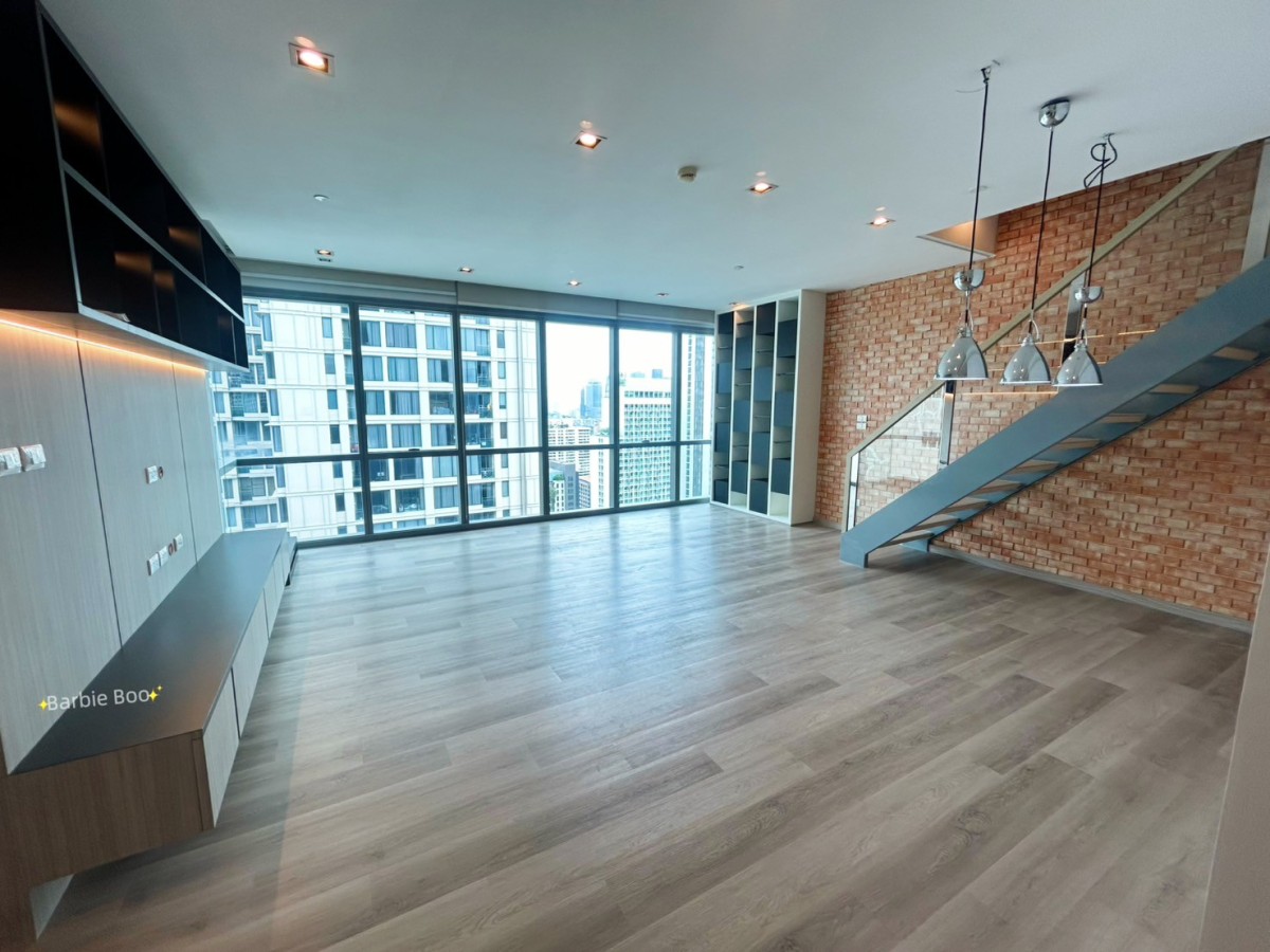 The Room Sukhumvit 21 | Nice Duplex asoke ready for sell , 15x,xxx per sq.m. only !! A ROOM FOR PEOPLE WHO LOVE DECORATING #HL Focus