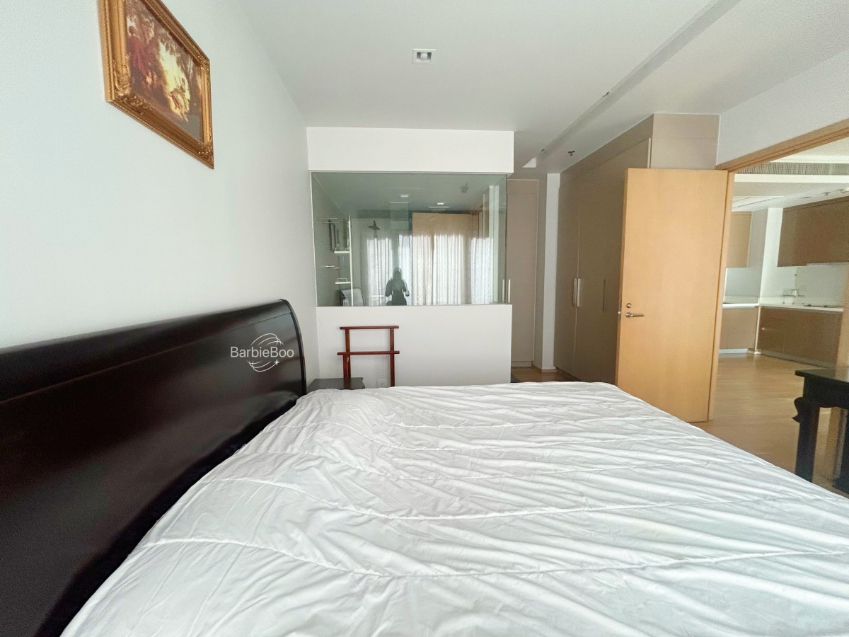 Siri at Sukhumvit | Nice Room Big space 🚝ใกล้ BTS Thonglor 0 m #Old Focus