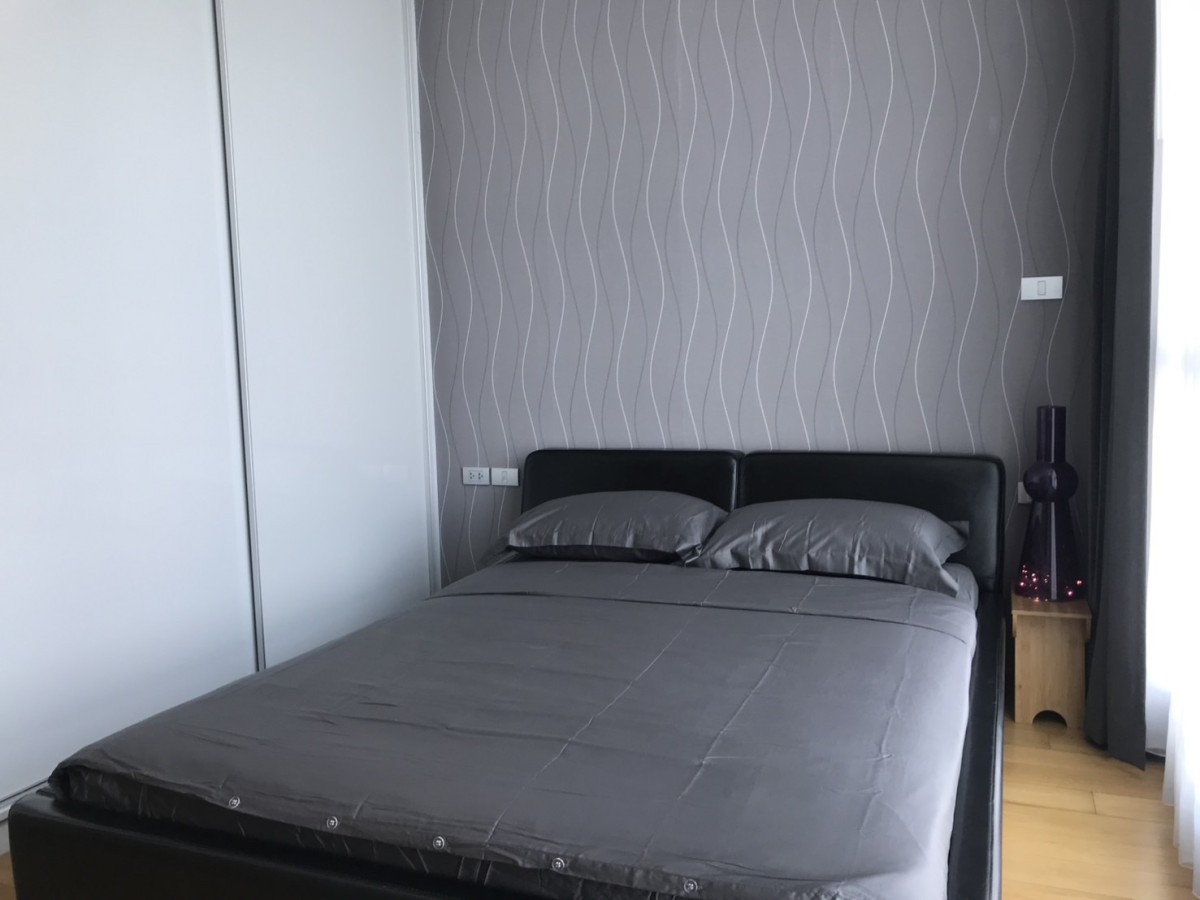 Hyde sukhumvit 13 | High floor unit clear facing # HL Focus