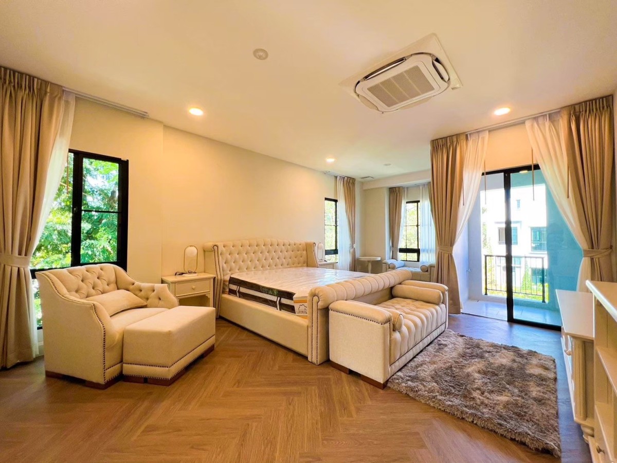 Nantawan Rama9-New Krungthepkreetha | บ้านเดี่ยว 2 ชั้น สไตล์ French Eclectic  #HL Focus