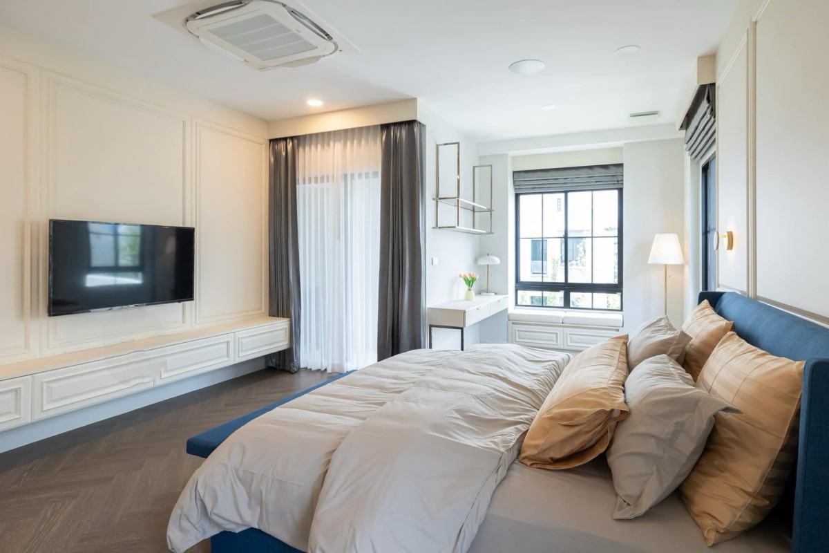 Nantawan Rama9-New Krungthepkreetha | บ้านหรู ตกแต่งสวย พร้อมเข้าอยู่  #HL Focus