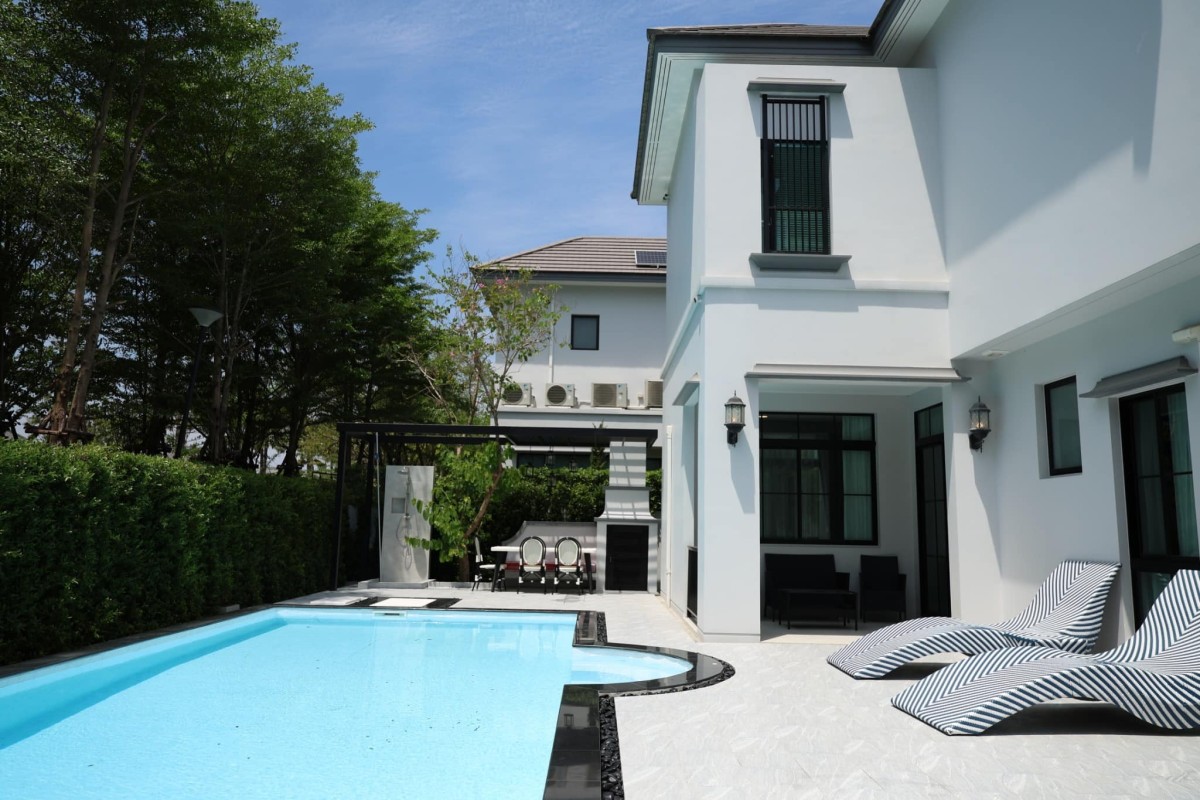 Nantawan Rama9-New Krungthepkreetha | บ้านเดี่ยวหรู Luxury house with Pool Villa  #HL Focus