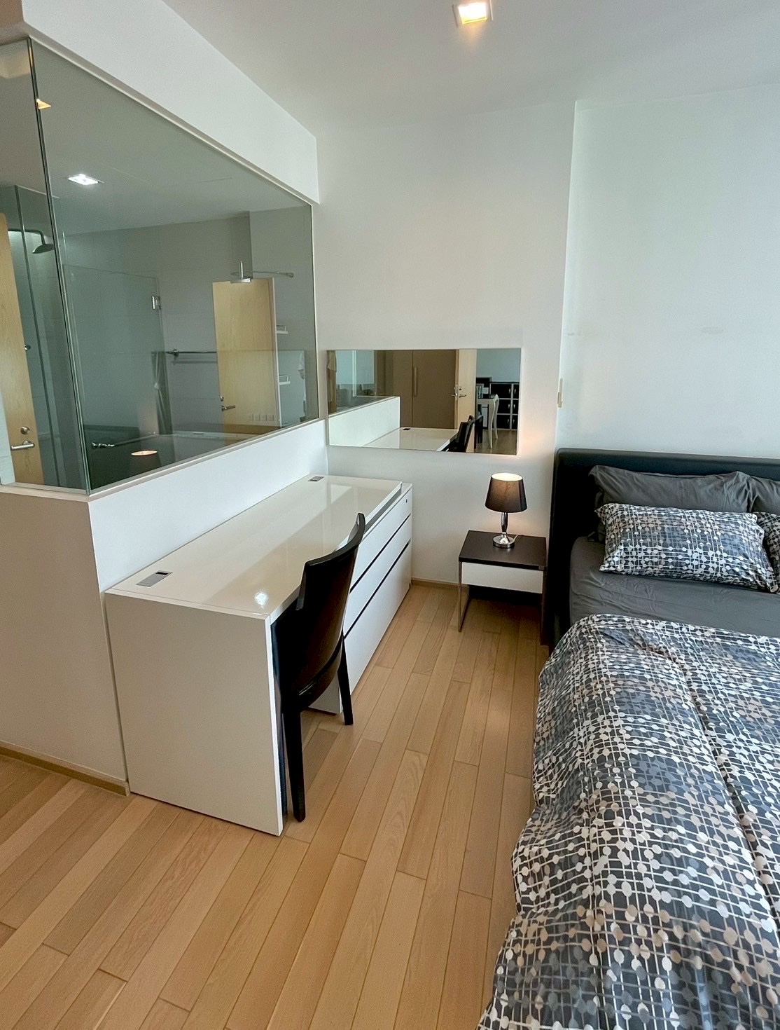 Siri at Sukhumvit | Nice room 🚝ใกล้ BTS Thonglor 0m. #Old Focus